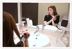 さらに！脱毛と同時に肌ケア　ハイパースキン脱毛ならフォト美顔と脱毛同時施術可能！